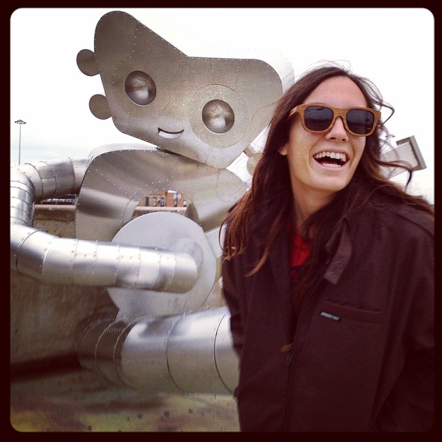 in deep ellum with the deep ellum banjo playing robot.