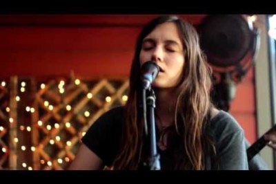 Alicia Murphy - "Dreamers" [Live at the Davis Music Festival]